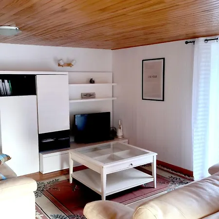 Gite De Location De Vacance - St-flour - 6-8 Personnes Dans Le Cantal Apartment Saint-Flour (Cantal)